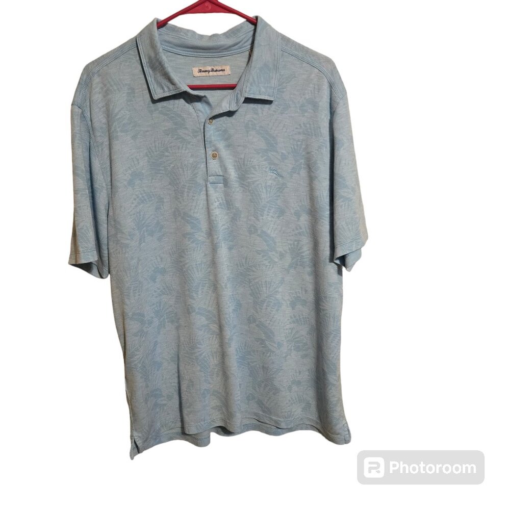 Tommy Bahama Light Blue wirh leaves XL